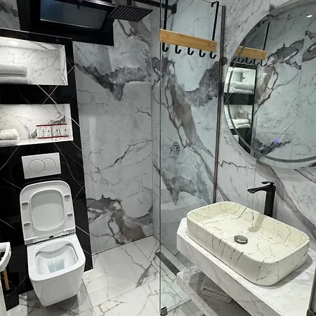 Blue Heaven Seaside * Borsh