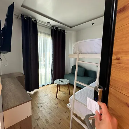 Blue Heaven Seaside * 博尔什